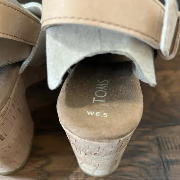 Toms Ibiza Cross Strap Block Heel Sandals Size 6.5 Tan Cork - Picture 8 of 9